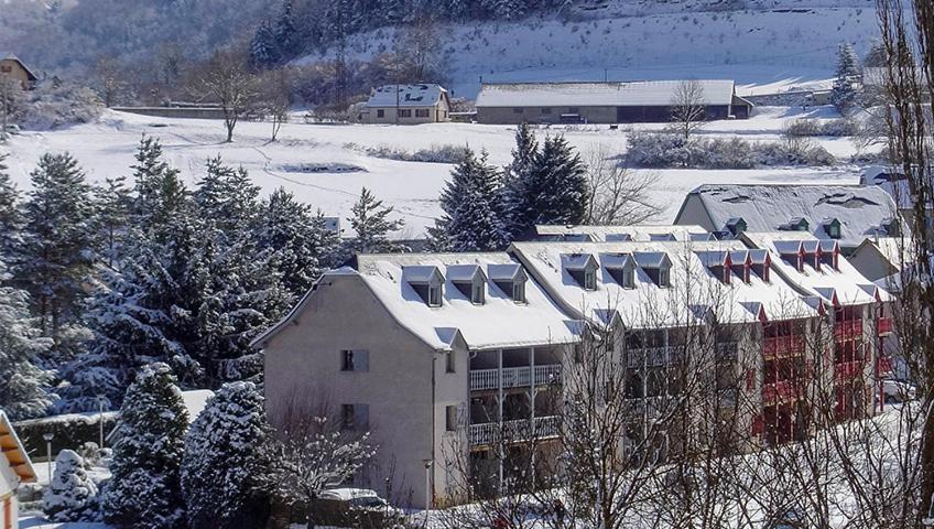 Entre Montagne Et Riviere Lägenhet Arreau Exteriör bild